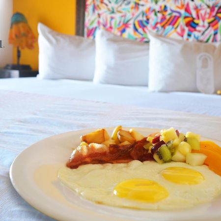 Hotel Posada El Rey Sol Ενσενάντα Εξωτερικό φωτογραφία