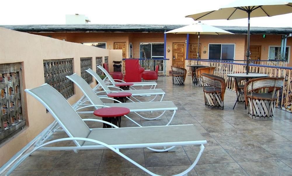 Hotel Posada El Rey Sol Ενσενάντα Εξωτερικό φωτογραφία