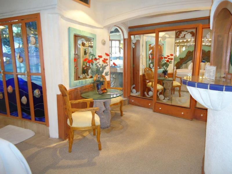 Hotel Posada El Rey Sol Ενσενάντα Εξωτερικό φωτογραφία